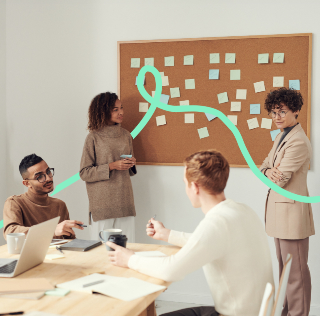 une équipe en session de créativité pour améliorer l'attractivité de l'entreprise